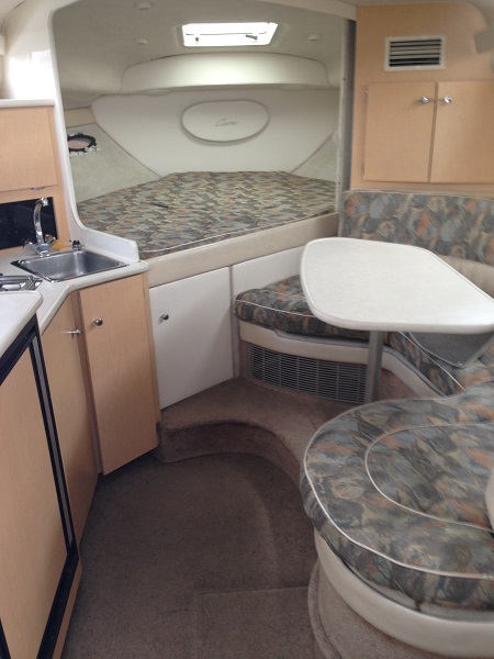 Bayliner 305