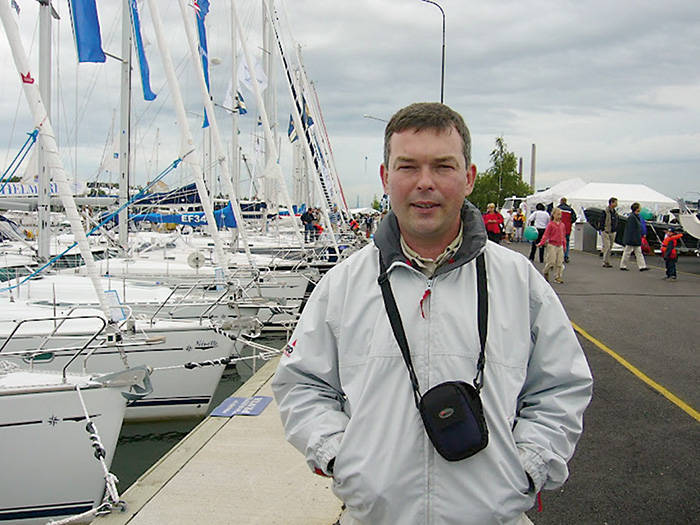 Директор яхт-клуба, тот самый Сергей Николаевич