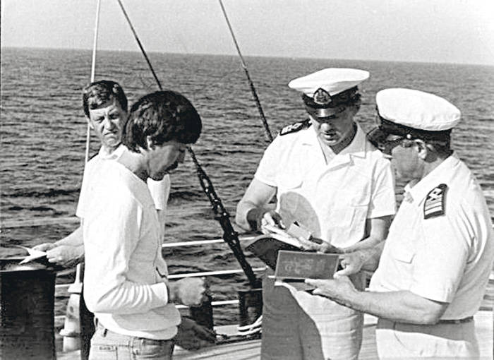 Крайний справа — В.Н.Антонов. 1988 г.
