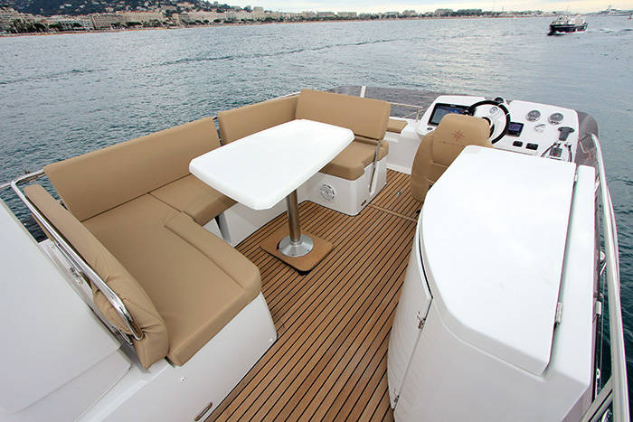 Jeanneau Voyage 42