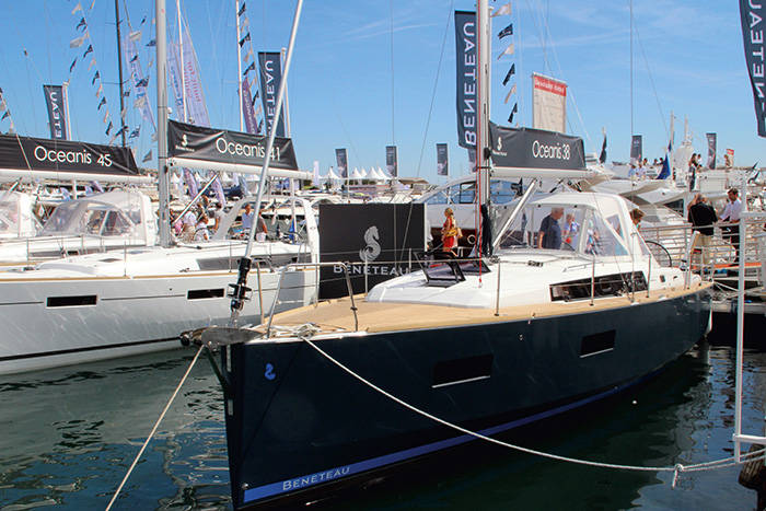 Oceanis 38