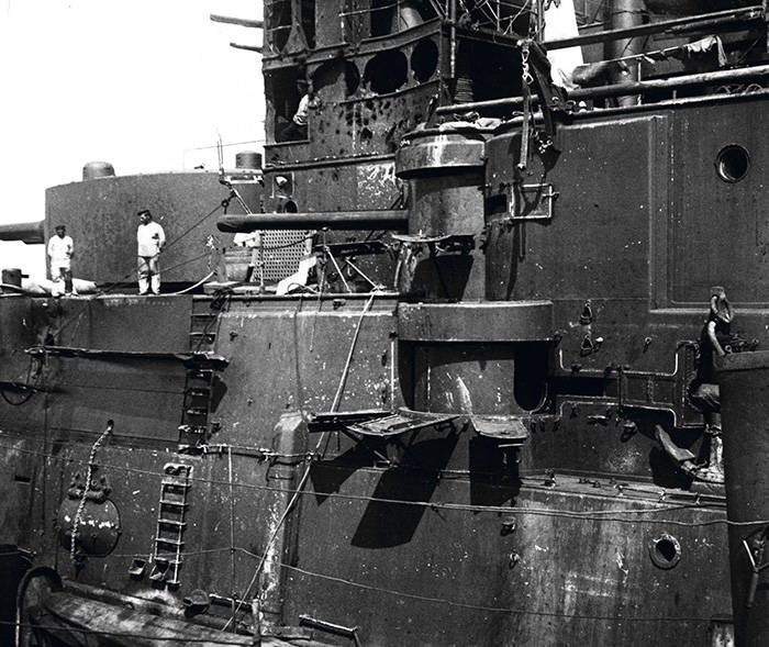 Повреждения броненосца «Ретвизан», полученные в бою в Желтом море