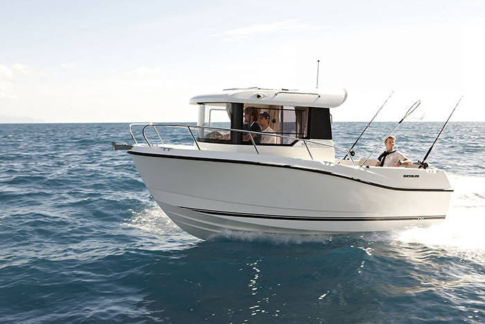 Quicksilver Captur 605 Pilothouse