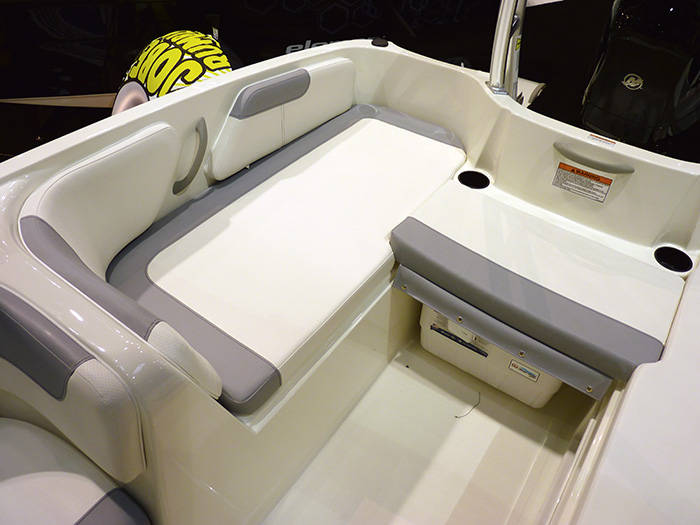 Bayliner Element XL