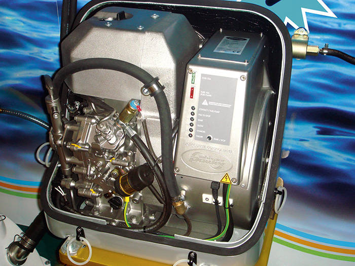 Современный компактный дизель-генератор для небольших яхт