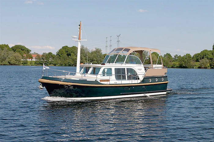 Linssen TNCS 36 AC