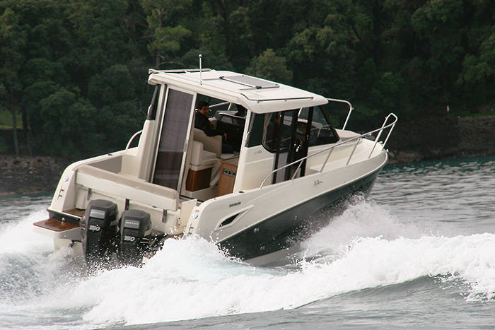 Quicksilver Activ 855 Cruiser