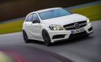 Динамичный и нетривиальный Mercedes-Benz А 45 AMG